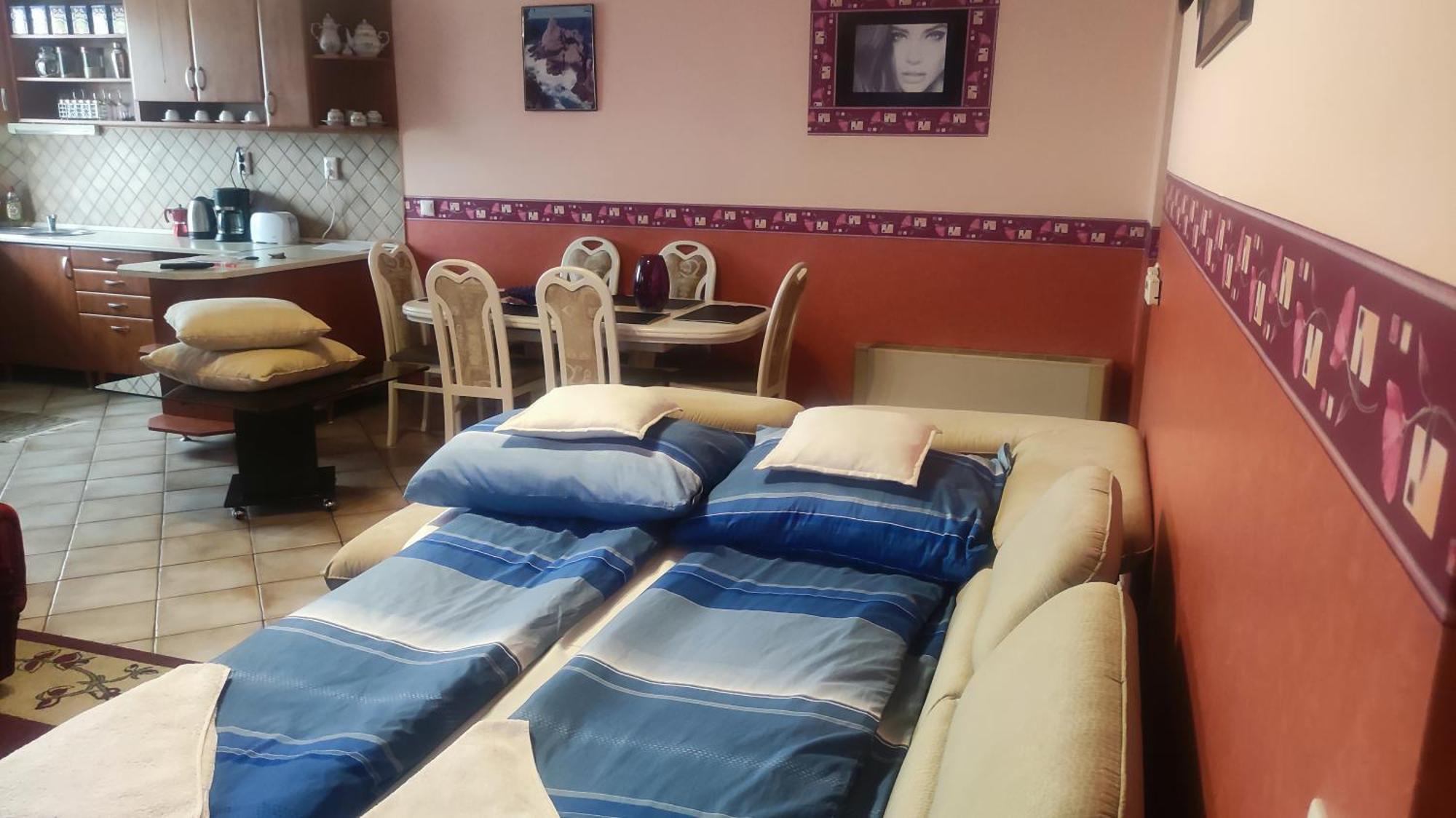 Tommy Apartman Hajduszoboszlo Ngoại thất bức ảnh